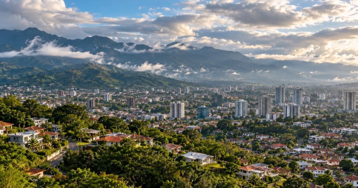 Mercado inmobiliario Costa Rica 2026: datos a octubre
